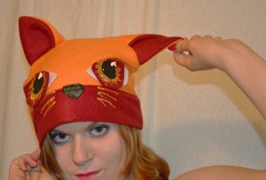 fiery_fox_hat_by_mylifeline-d4vknny